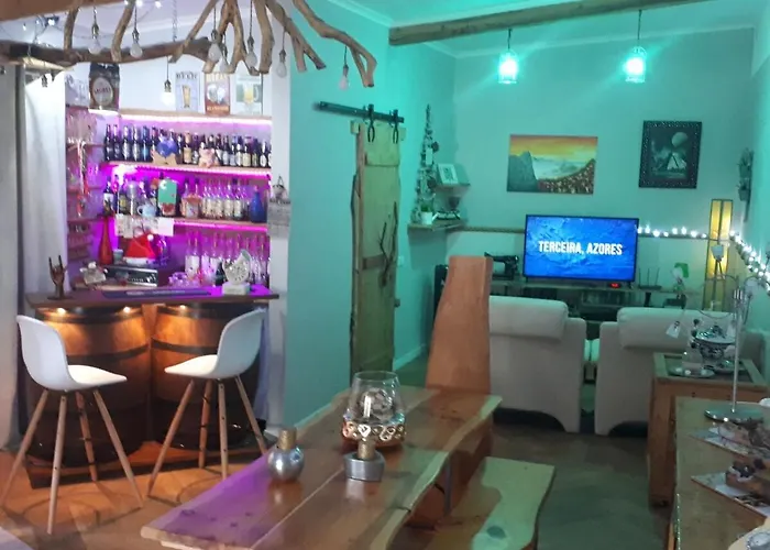 Chalet Dad's Cave Sublime *